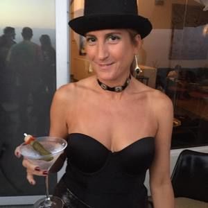 Meet your Posher, Marisa